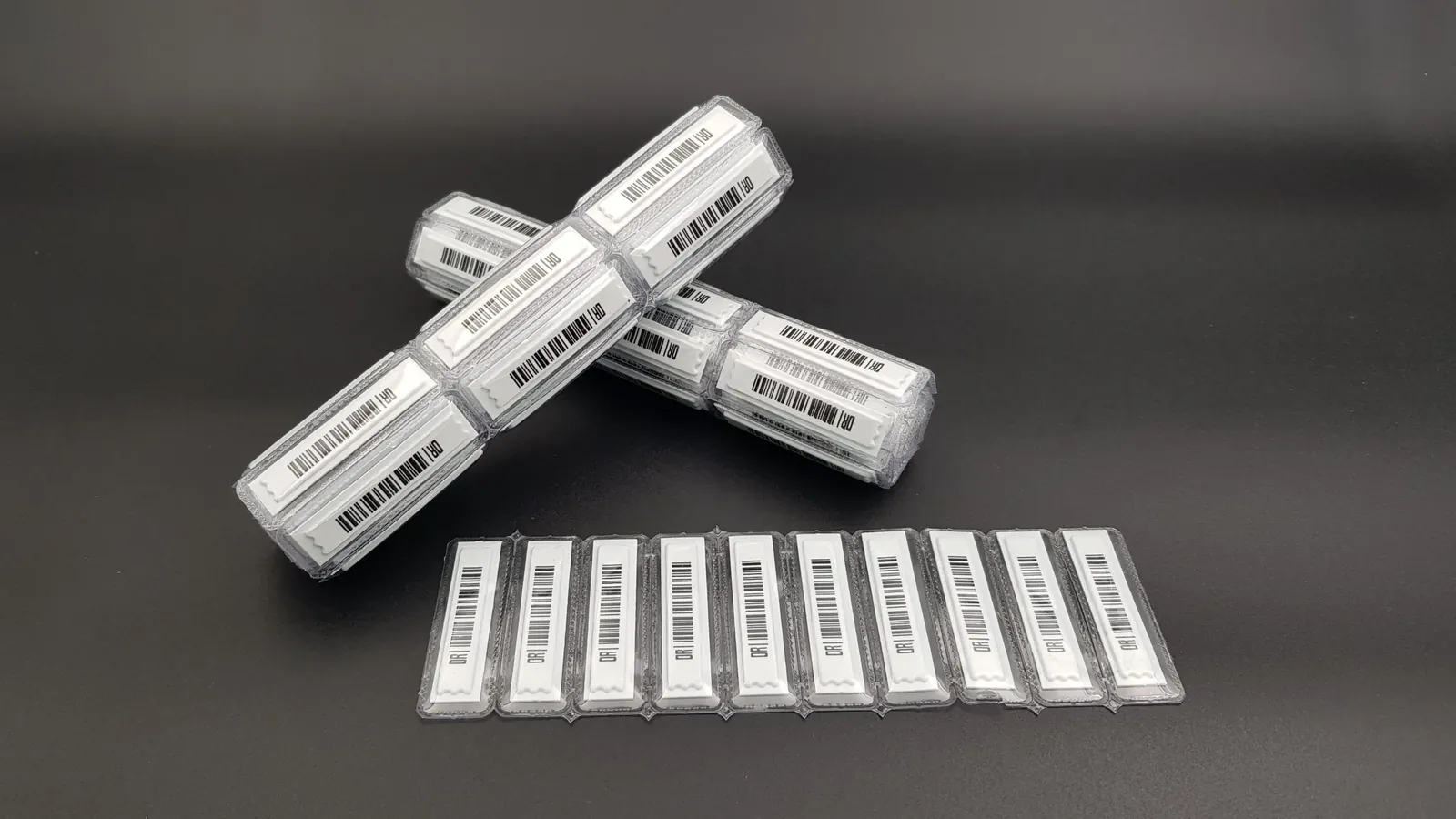 لیبل AM ضد آب مدل DR بارکدار(بسته1000 عددی)